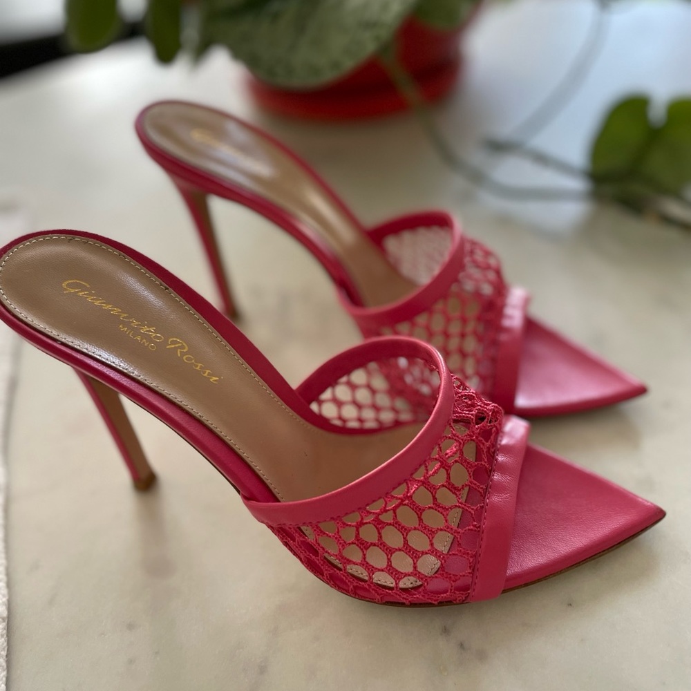 Gianvito Rossi mesh pink heels